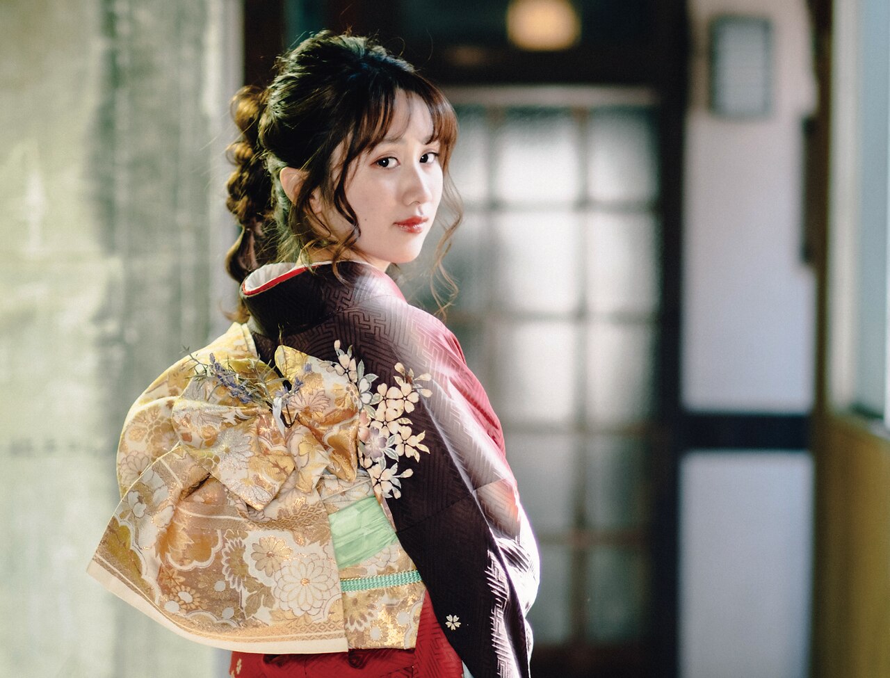 【成人式/前撮り/後撮り】ヘアセット+フルメイク+振袖着付け